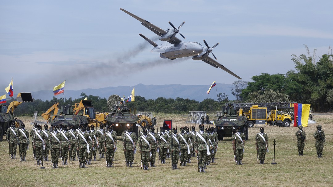 Rayo en el Fuerte Militar de Tolemaida deja 19 cadetes heridos