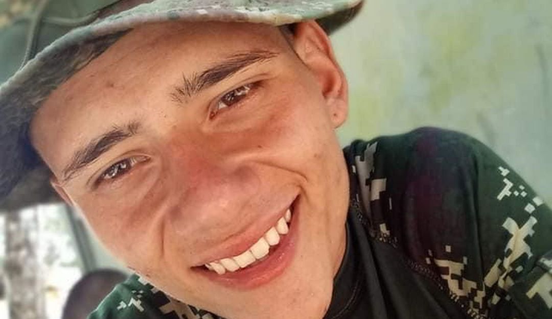Como Daniel Trujillo fue identificado el soldado perteneciente Sexta División del Ejército que aun permanece desaparecido. Como Daniel Trujillo fue identificado el soldado perteneciente Sexta División del Ejército que aun permanece desaparecido.