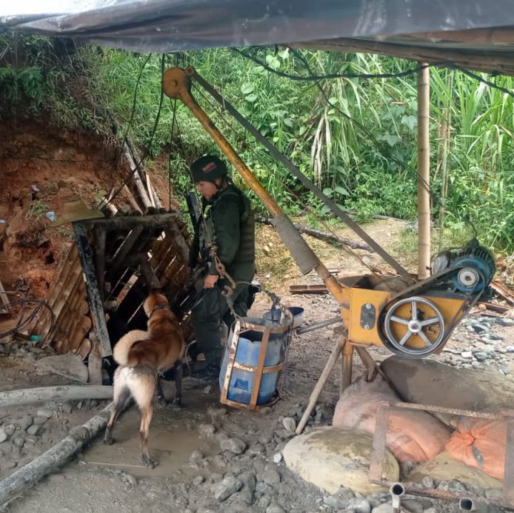Intervienen cinco minas ilegales de oro en Santander de Quilichao, Cauca