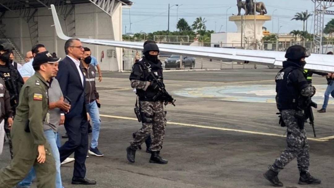 Exvicepresidente ecuatoriano vuelve a prisión por caso Odebrecht