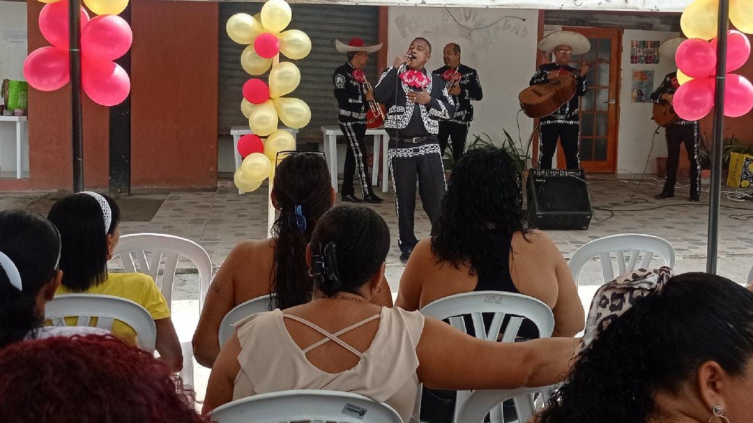 En Cárcel Distrital de Mujeres en Cartagena celebraron día de las madres
