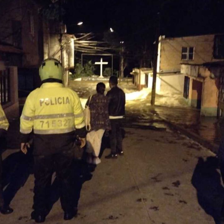 Emergencia por deslizamiento de tierra en Santa Rosa de Cabal