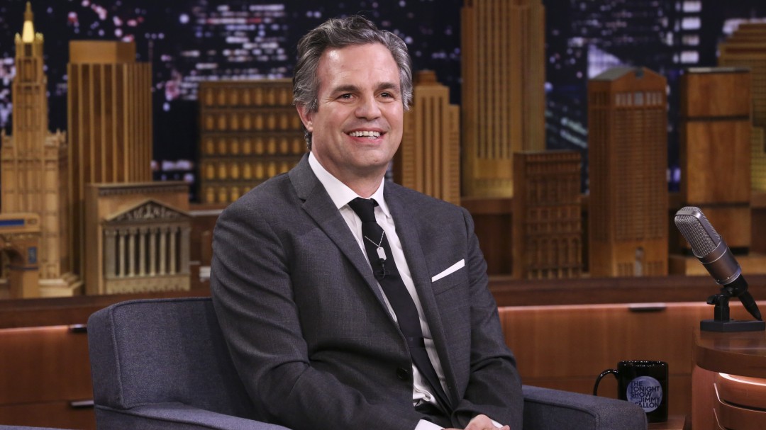 El actor Mark Ruffalo pide que le cobren más impuestos
