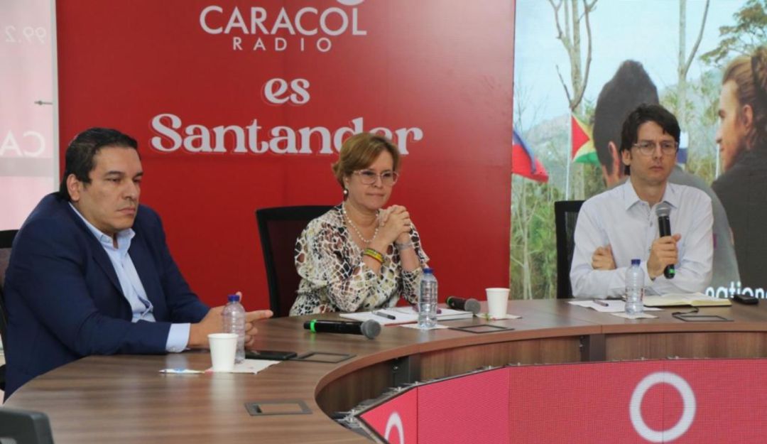 Foro de educación en la Udes Foro de educación en la Udes