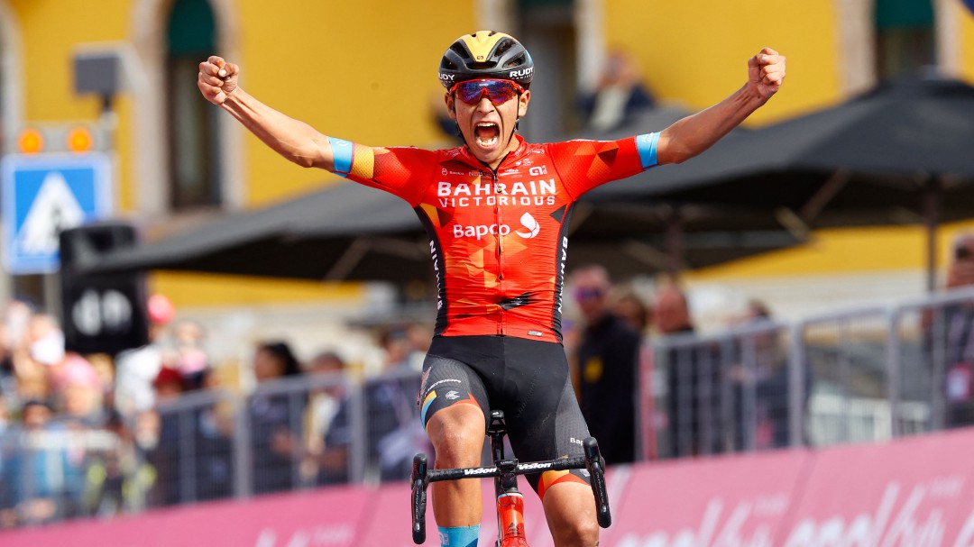 ¡Santiago Buitrago triunfa en la etapa 17 del Giro de Italia!