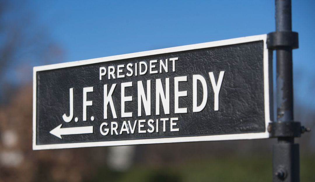Jhon F. Kennedy Jhon F. Kennedy