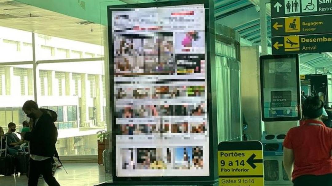 Pantallas de aeropuerto brasileño trasmitieron vídeos para adultos