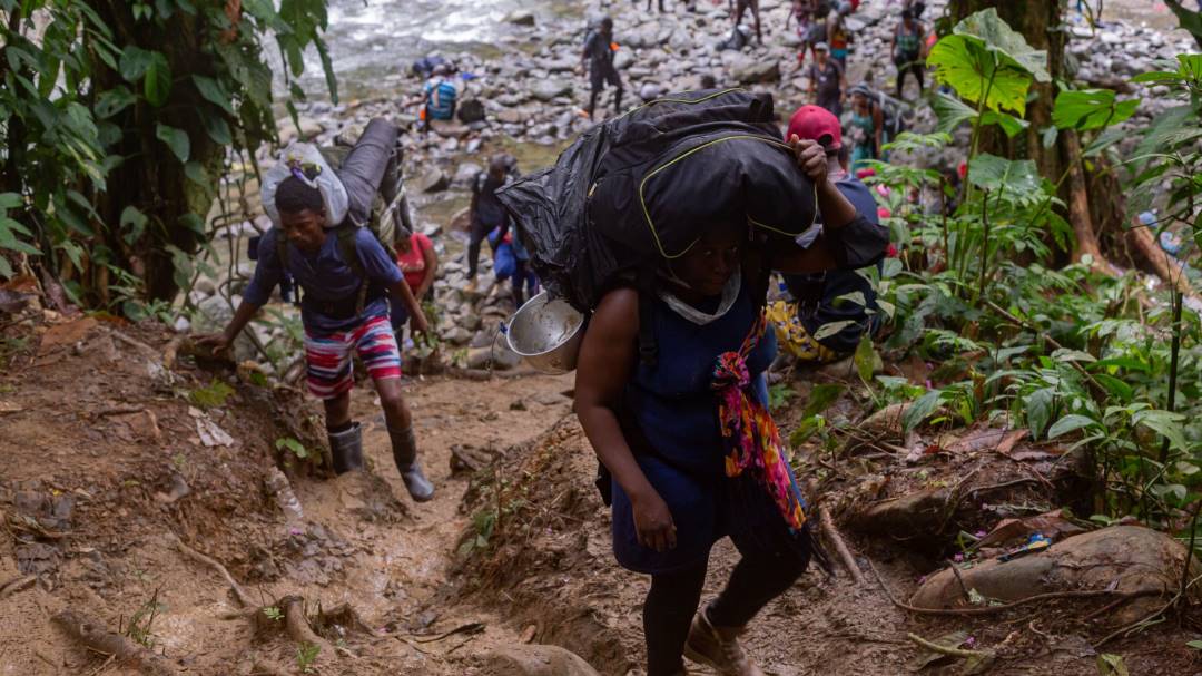 CAF pide diálogo entre gobiernos para evitar trata de migrantes