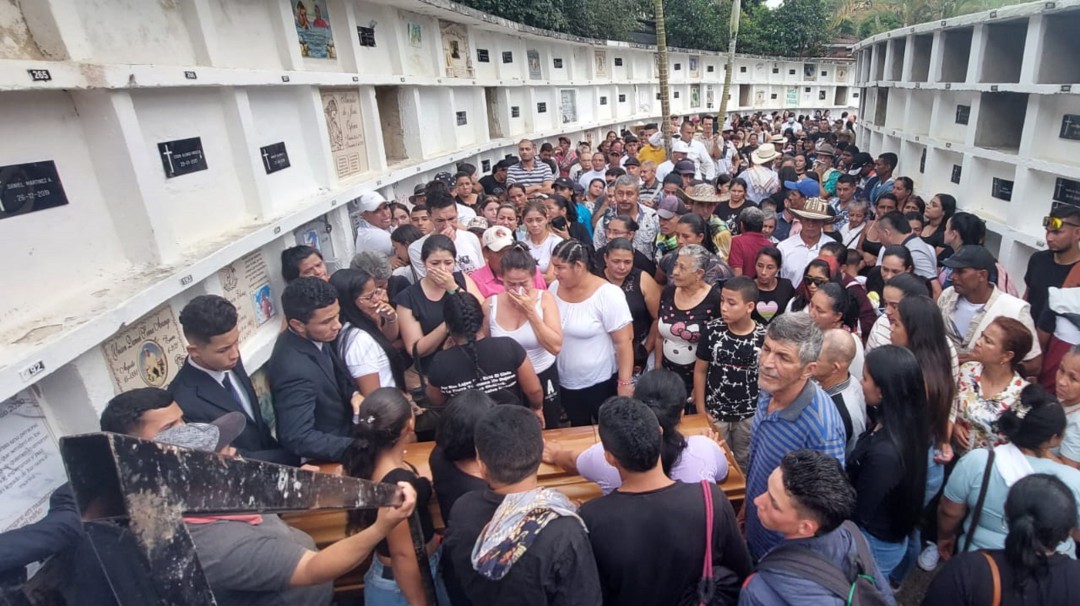 Casa de líder asesinado en operativo de la policía fue baleada