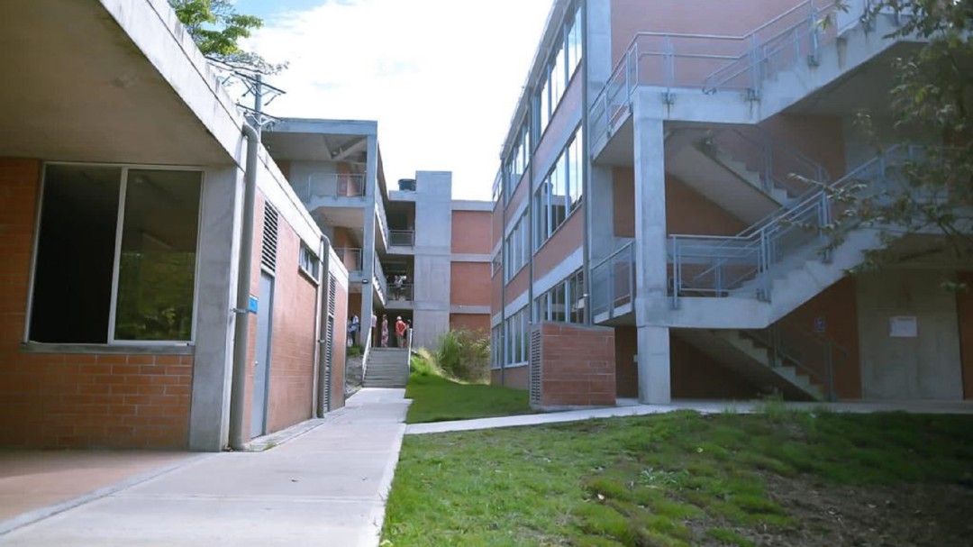 Por fin, terminaron obras del colegio Carlos Lleras en Ibagué