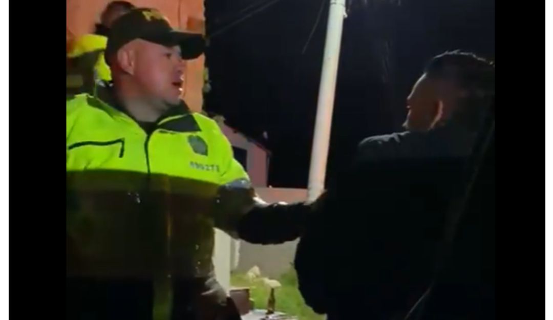 Disputa entre policías y jovenes en Samacá. Disputa entre policías y jovenes en Samacá.