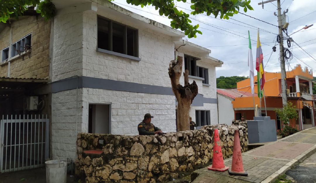 Atentado contra Policías e infantes de Marina en tres municipios de Sucre Atentado contra Policías e infantes de Marina en tres municipios de Sucre