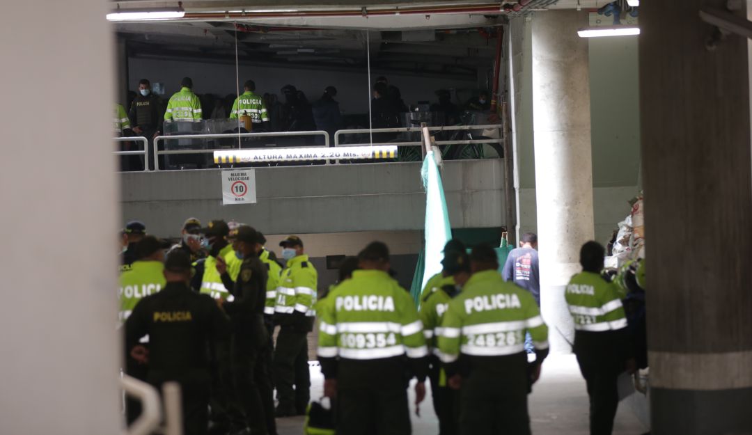 Motin en estación de Policía Motin en estación de Policía