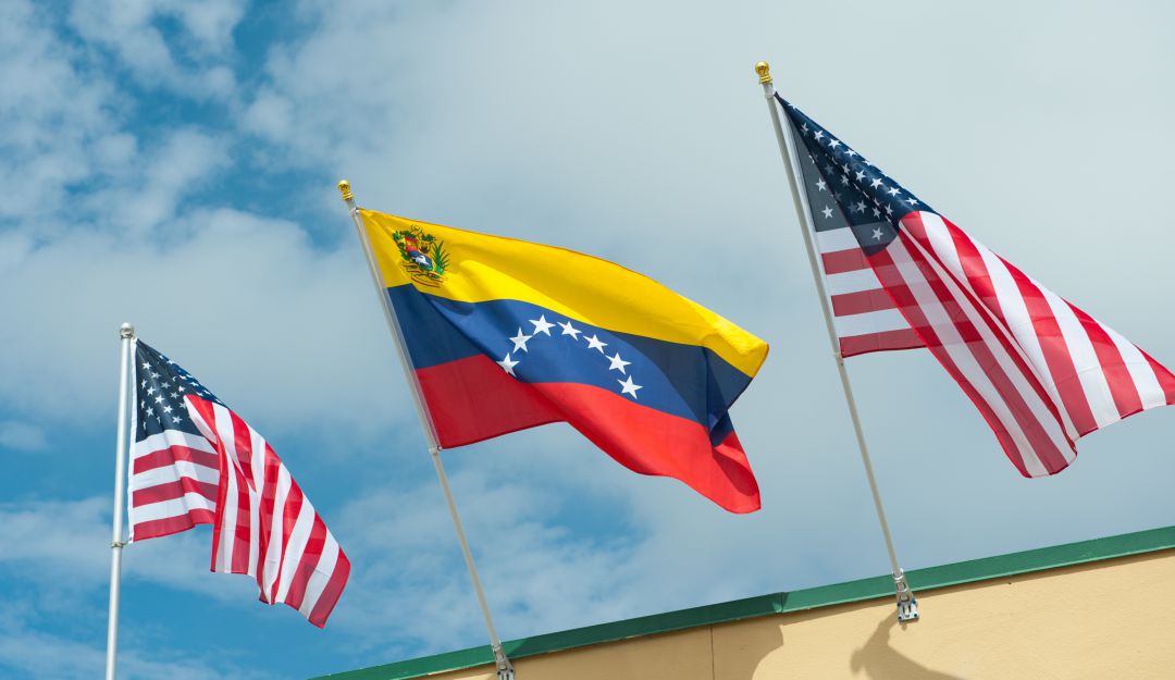 Delegación de EE.UU. llegó a Venezuela para tratar agenda bilateral Delegación de EE.UU. llegó a Venezuela para tratar agenda bilateral