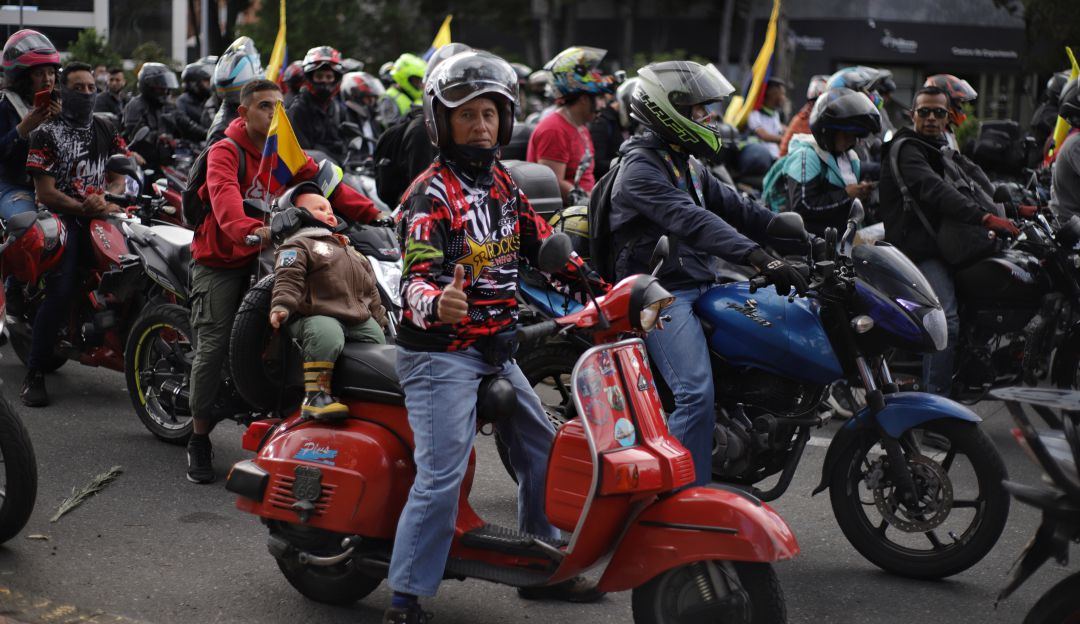 Se extendió la restricción de parrillero hombre hasta diciembre Se extendió la restricción de parrillero hombre hasta diciembre