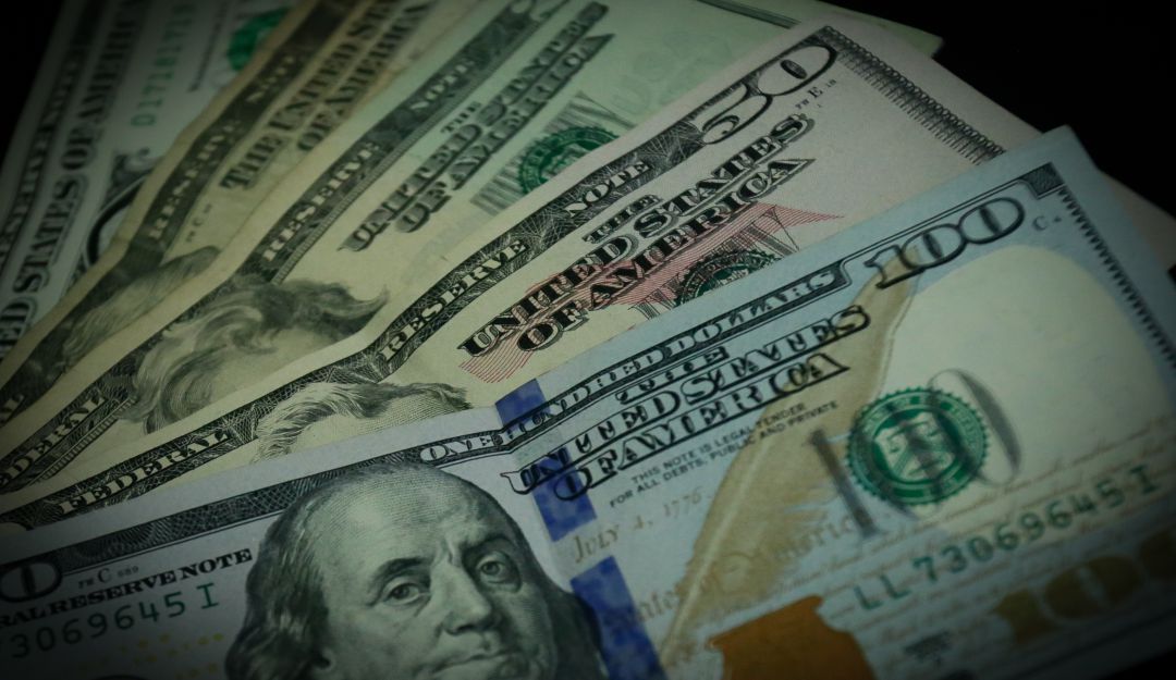 Sube el dólar en Colombia Sube el dólar en Colombia