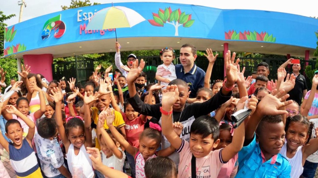 Gobernador Vicente Blel lideró reapertura del parque Espíritu del Manglar