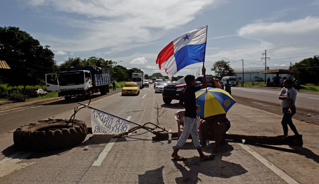 Bloqueo vía Panamericana. Bloqueo vía Panamericana.