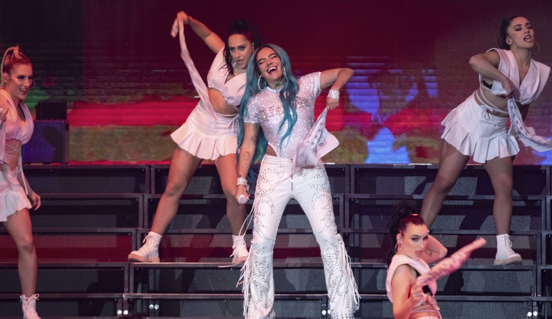 Colombia arrasó en los Premios Juventud 2022 con Karol G y J Balvin Colombia arrasó en los Premios Juventud 2022 con Karol G y J Balvin