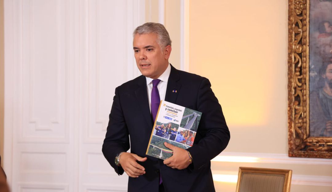 Gobierno Nacional entregó 27 condecoraciones por el Mérito Transportador Gobierno Nacional entregó 27 condecoraciones por el Mérito Transportador