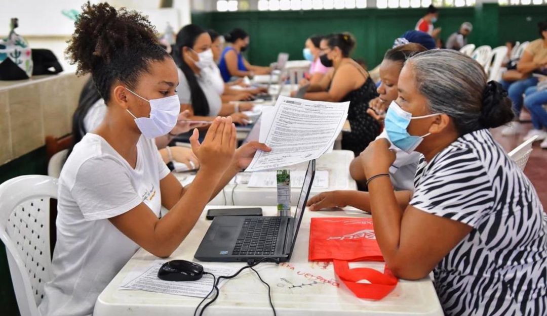 Con solo 16 días de labor en las comunidades, el programa Familias en Acción ha logrado inscribir a más 12 mil núcleos familiares Con solo 16 días de labor en las comunidades, el programa Familias en Acción ha logrado inscribir a más 12 mil núcleos familiares