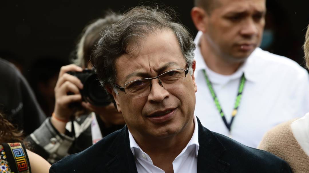 Espero que no solo con ELN sino toda agrupación criminal: Petro sobre negociaciones