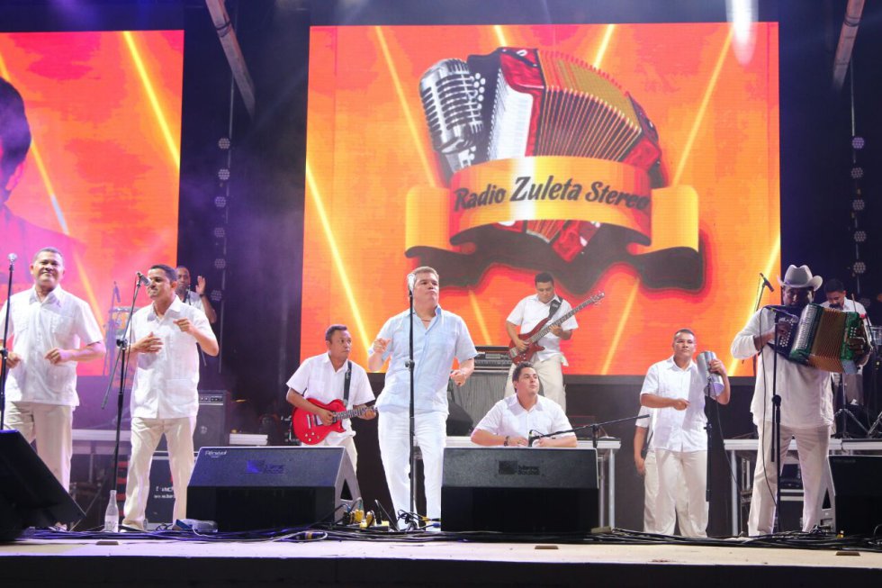 En la edición 49 del festival, considerado patrimonio cultural de la nación, los homenajeados son los hermanos Emiliano y Poncho Zuleta. En la edición 49 del festival, considerado patrimonio cultural de la nación, los homenajeados son los hermanos Emiliano y Poncho Zuleta.