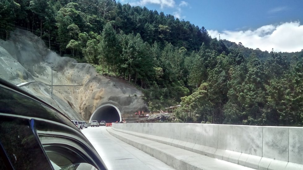 Obras de mitigación ambiental en los alrededores de los túneles Obras de mitigación ambiental en los alrededores de los túneles