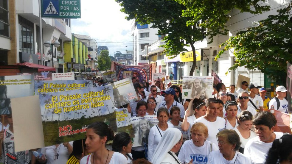 Las calles de los municipios del Quindío fueron testigos de la marcha por la vida Las calles de los municipios del Quindío fueron testigos de la marcha por la vida