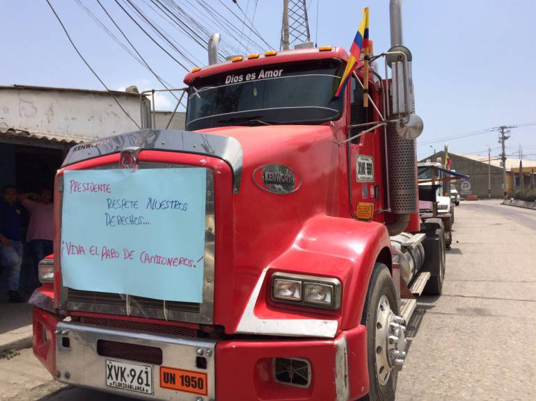 Paro Camionero En Colombia: Paro Camionero Comienza A Preocupar A ...