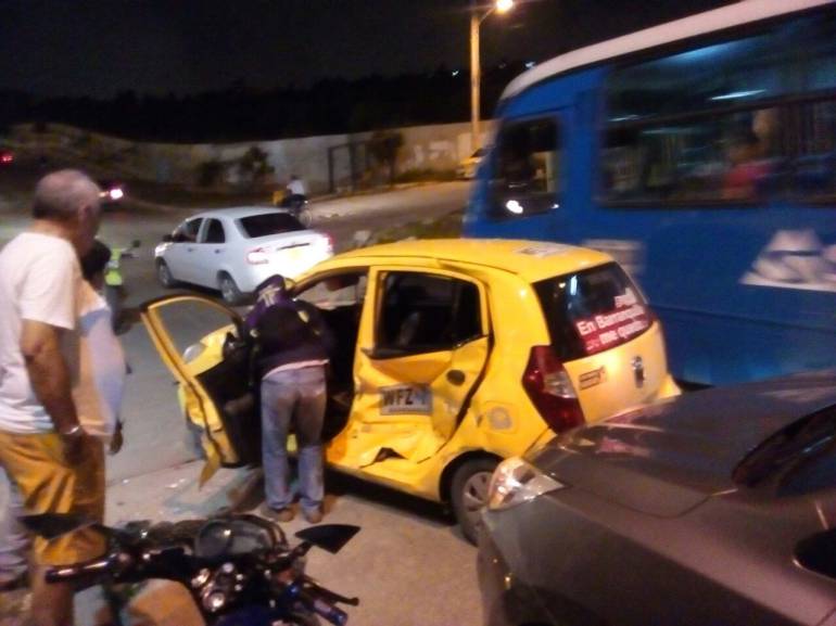 Dos Heridos Leves En Accidente De Tránsito Al Norte De Barranquilla ...