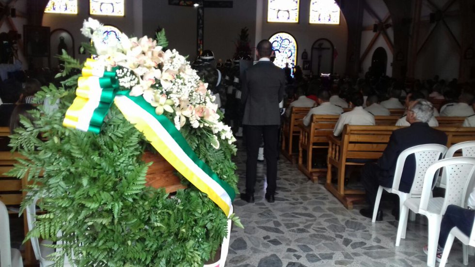 Ofrenda floral por cumpleaños de la ciudad milagro de Colombia Ofrenda floral por cumpleaños de la ciudad milagro de Colombia