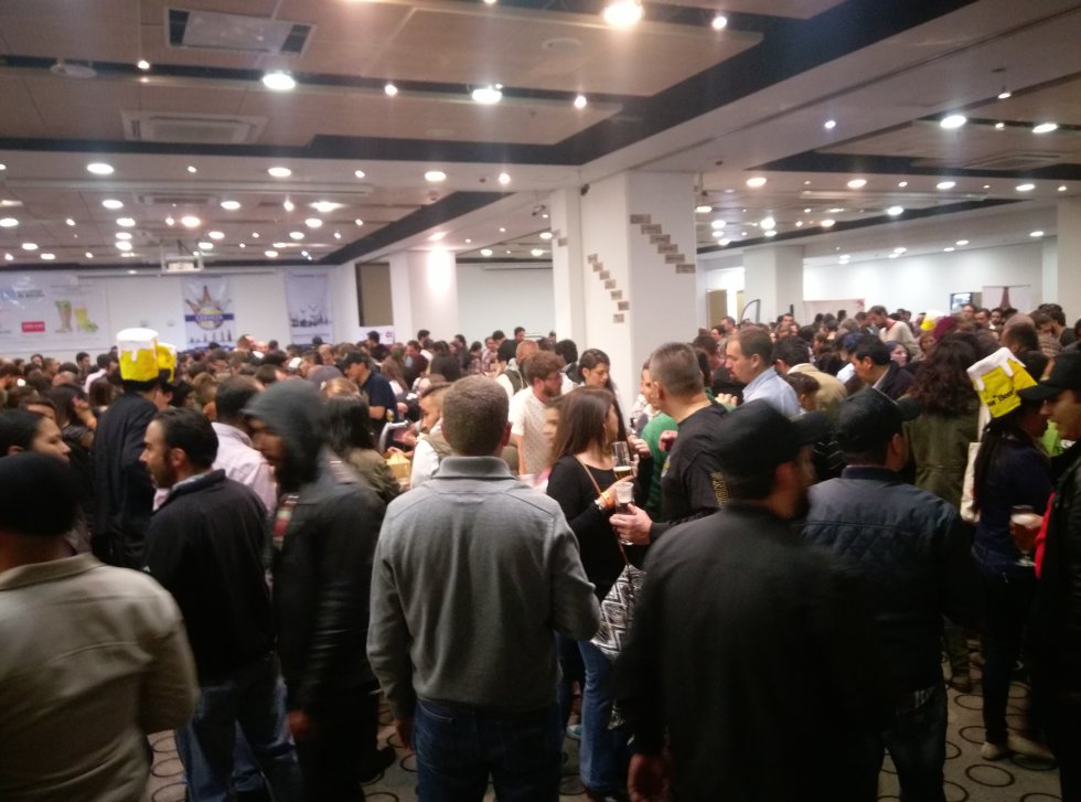 Camilo Rivera, organizador del evento confirmó a Caracol Radio que la asistencia al evento superó sus expectativas. Camilo Rivera, organizador del evento confirmó a Caracol Radio que la asistencia al evento superó sus expectativas.