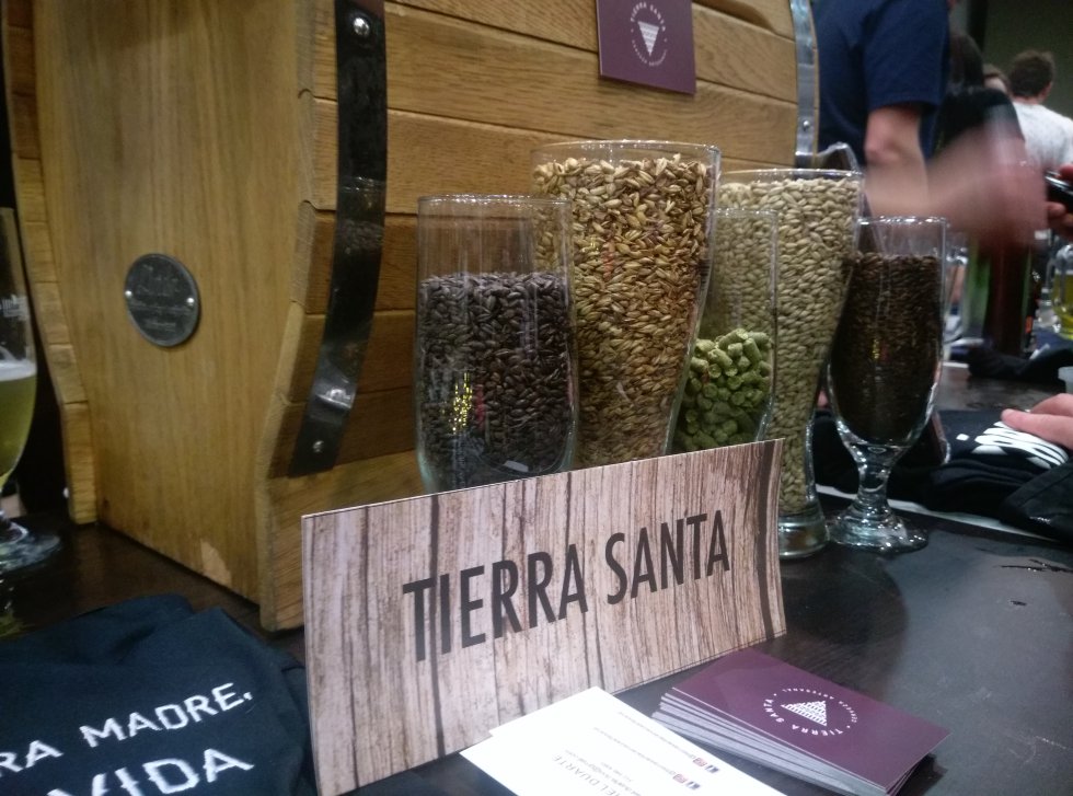 Maltas, lupulos y demás ingredientes cerveceros también se dieron cita en el evento. Maltas, lupulos y demás ingredientes cerveceros también se dieron cita en el evento.