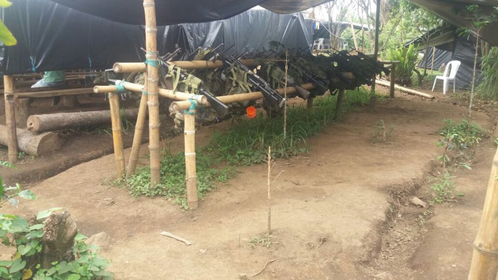 Zona del campamento en el que reposan las armas que serán entregadas por las Farc. Zona del campamento en el que reposan las armas que serán entregadas por las Farc.