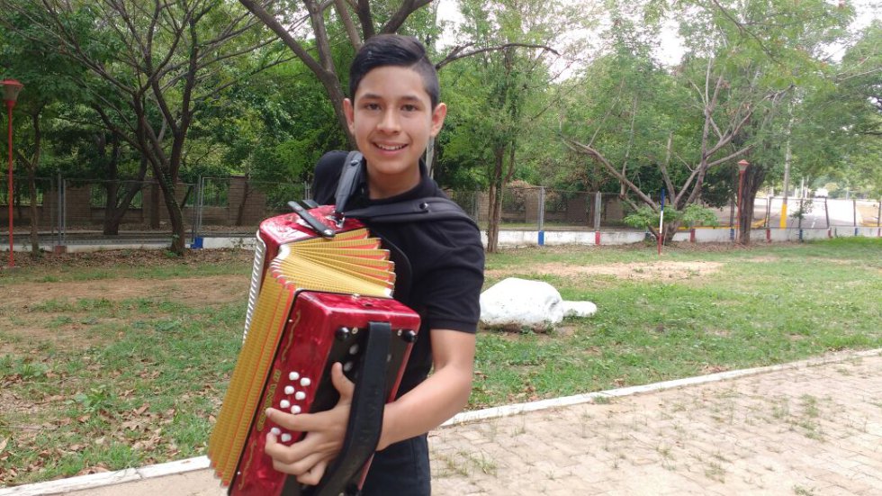 En el escenario del Parque El Helado 57 jóvenes mostraron su talento. En el escenario del Parque El Helado 57 jóvenes mostraron su talento.