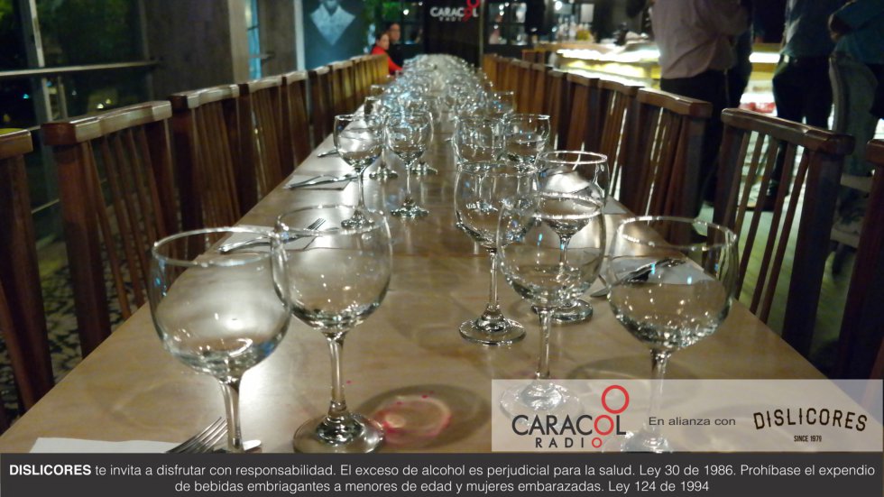 Por diferentes lugares del Eje Cafetero como los restaurantes Caminito, Belia y el concesionario Mazautos de Pereira, ha pasado la ruta del Vino que ofrece Caracol Radio y Dislicores. Por diferentes lugares del Eje Cafetero como los restaurantes Caminito, Belia y el concesionario Mazautos de Pereira, ha pasado la ruta del Vino que ofrece Caracol Radio y Dislicores.