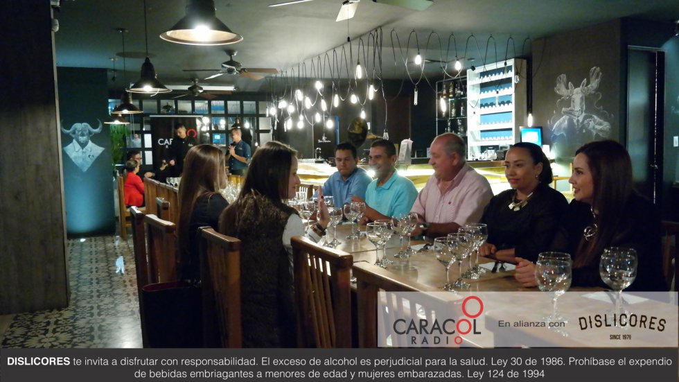 Por diferentes lugares del Eje Cafetero como los restaurantes Caminito, Belia y el concesionario Mazautos de Pereira, ha pasado la ruta del Vino que ofrece Caracol Radio y Dislicores. Por diferentes lugares del Eje Cafetero como los restaurantes Caminito, Belia y el concesionario Mazautos de Pereira, ha pasado la ruta del Vino que ofrece Caracol Radio y Dislicores.