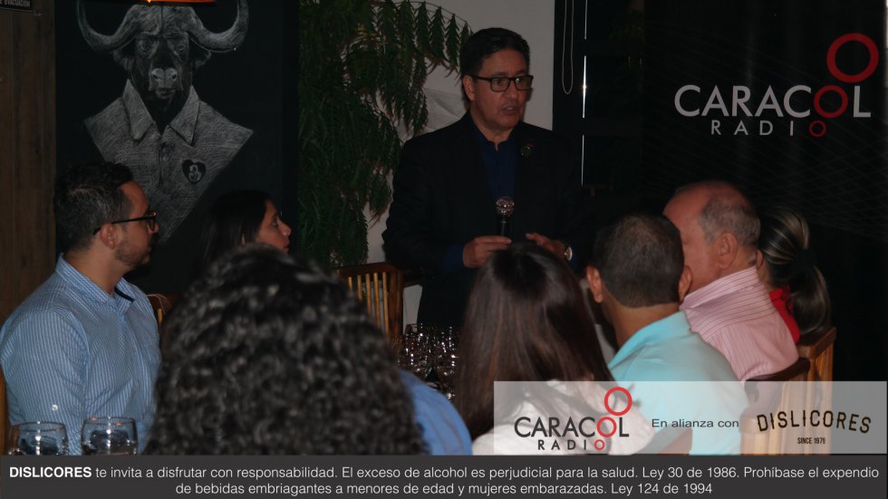 Por diferentes lugares del Eje Cafetero como los restaurantes Caminito, Belia y el concesionario Mazautos de Pereira, ha pasado la ruta del Vino que ofrece Caracol Radio y Dislicores. Por diferentes lugares del Eje Cafetero como los restaurantes Caminito, Belia y el concesionario Mazautos de Pereira, ha pasado la ruta del Vino que ofrece Caracol Radio y Dislicores.