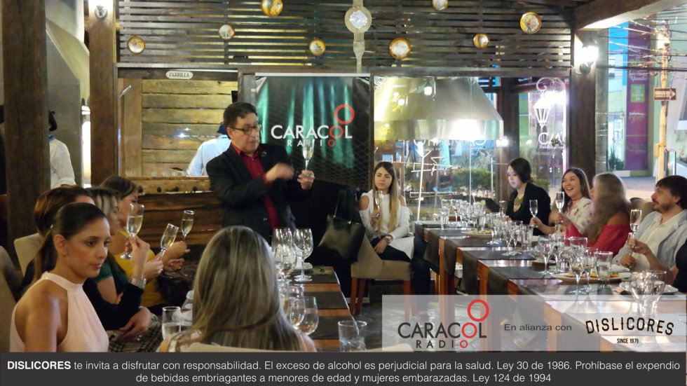 Por diferentes lugares del Eje Cafetero como los restaurantes Caminito, Belia y el concesionario Mazautos de Pereira, ha pasado la ruta del Vino que ofrece Caracol Radio y Dislicores. Por diferentes lugares del Eje Cafetero como los restaurantes Caminito, Belia y el concesionario Mazautos de Pereira, ha pasado la ruta del Vino que ofrece Caracol Radio y Dislicores.