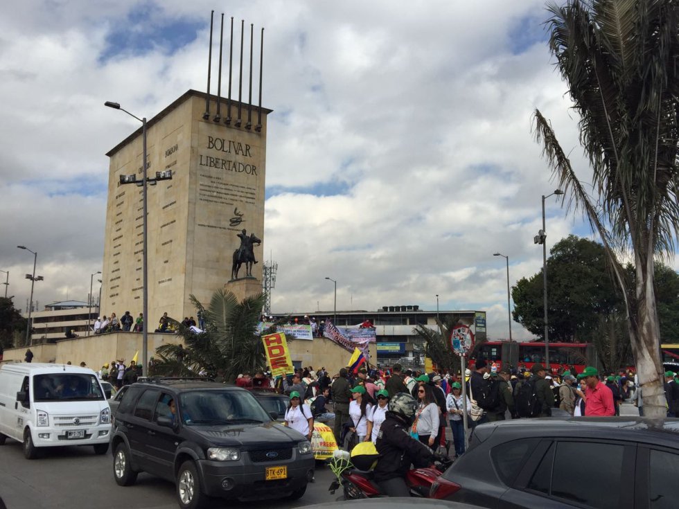 Profesores de 25 regiones del país, viajaron a Bogotá para protestar. Profesores de 25 regiones del país, viajaron a Bogotá para protestar.