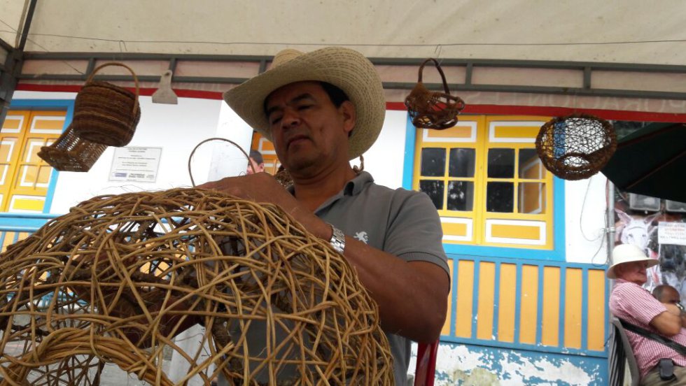 Depende de lo se elabore es el tiempo que dura su construcción: Daniel José Melchor Depende de lo se elabore es el tiempo que dura su construcción: Daniel José Melchor