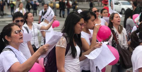 Planton en bogotá para pedir acciones de la policía en caso de Marilyn Rojas: Desesperada búsqueda de enfermera desaparecida