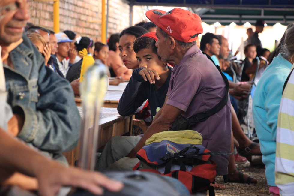 Incertidumbre. El éxodo de venezolanos hacia Colombia deja imágenes como estas caras indescifrables, que se debaten entre un pasado difícil y un presente con posibilidades abiertas. Incertidumbre. El éxodo de venezolanos hacia Colombia deja imágenes como estas caras indescifrables, que se debaten entre un pasado difícil y un presente con posibilidades abiertas.