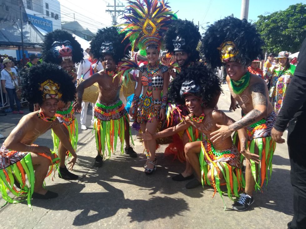 La reina Valeria Abuchaibe en la Gran Parada de Tradición del Carnaval La reina Valeria Abuchaibe en la Gran Parada de Tradición del Carnaval