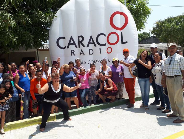 Caracol Radio con la comunidad de la Ciudadela 20 de Julio