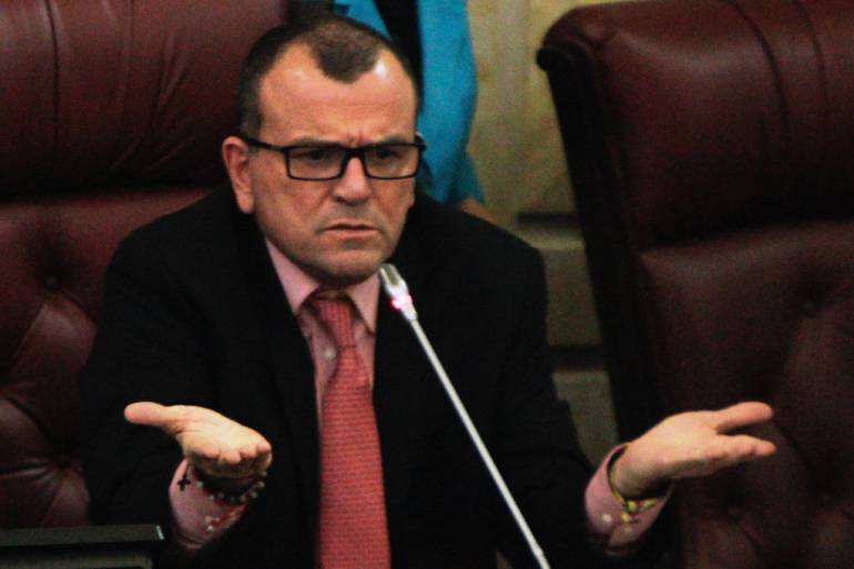 Representante a Cámara, Hernando Padaui denuncia guerra ...