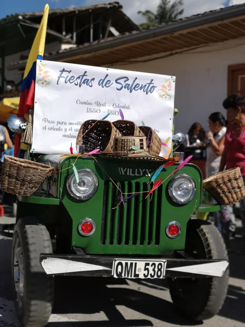 Con actividades artísticas, culturales, históricas, deportivas, tradicionales y rumba, el municipio de Salento celebra sus fiestas este fin de semana donde se conmemora y recuerda el paso del libertador Simón Bolívar por esta localidad. Con actividades artísticas, culturales, históricas, deportivas, tradicionales y rumba, el municipio de Salento celebra sus fiestas este fin de semana donde se conmemora y recuerda el paso del libertador Simón Bolívar por esta localidad.