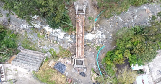 Puente de Laureles: Avanzan obras en el puente de Laureles en Ibagué Puente de Laureles: Avanzan obras en el puente de Laureles en Ibagué