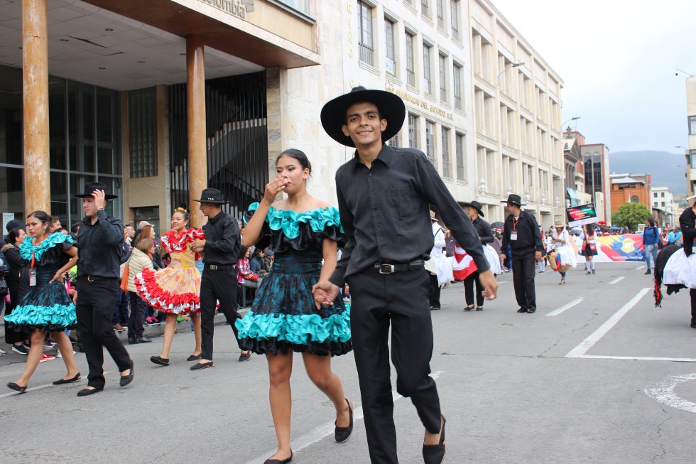 Varios lugares de Nariño, Cali, Cartagena, China, entre otras regiones mostraron sus tradiciones Varios lugares de Nariño, Cali, Cartagena, China, entre otras regiones mostraron sus tradiciones